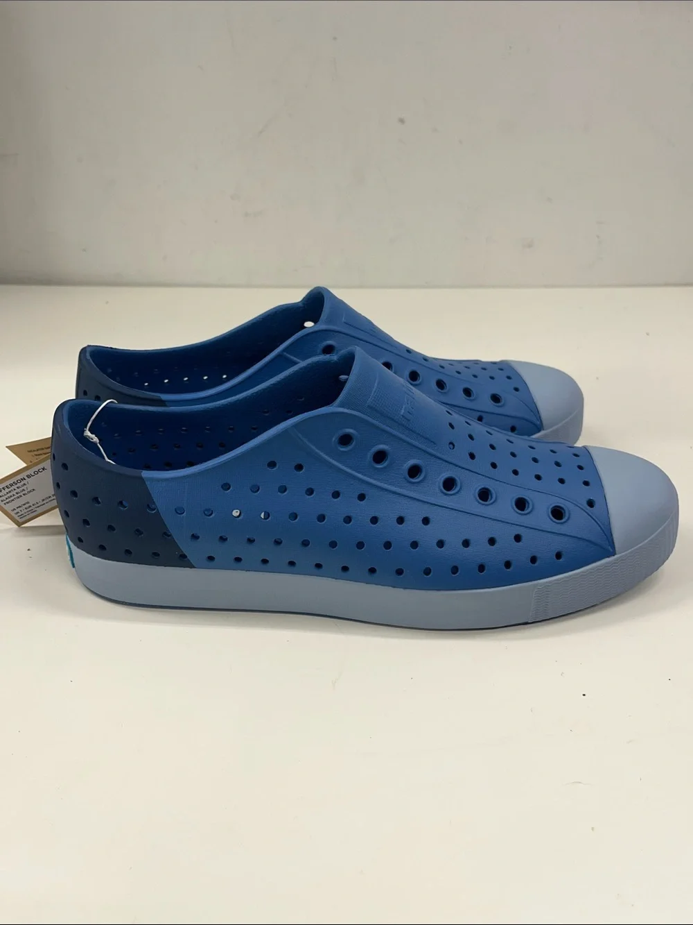 NWT Native Shoes Jefferson Block in Blue Size M8/ W10